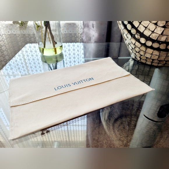 Louis Vuitton Fold Over Dust Bag 10.5"×6.5" - Picture 8 of 8